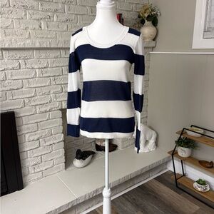 Tommy Bahama Navy and White Striped Ladies Knit Sweater Size M